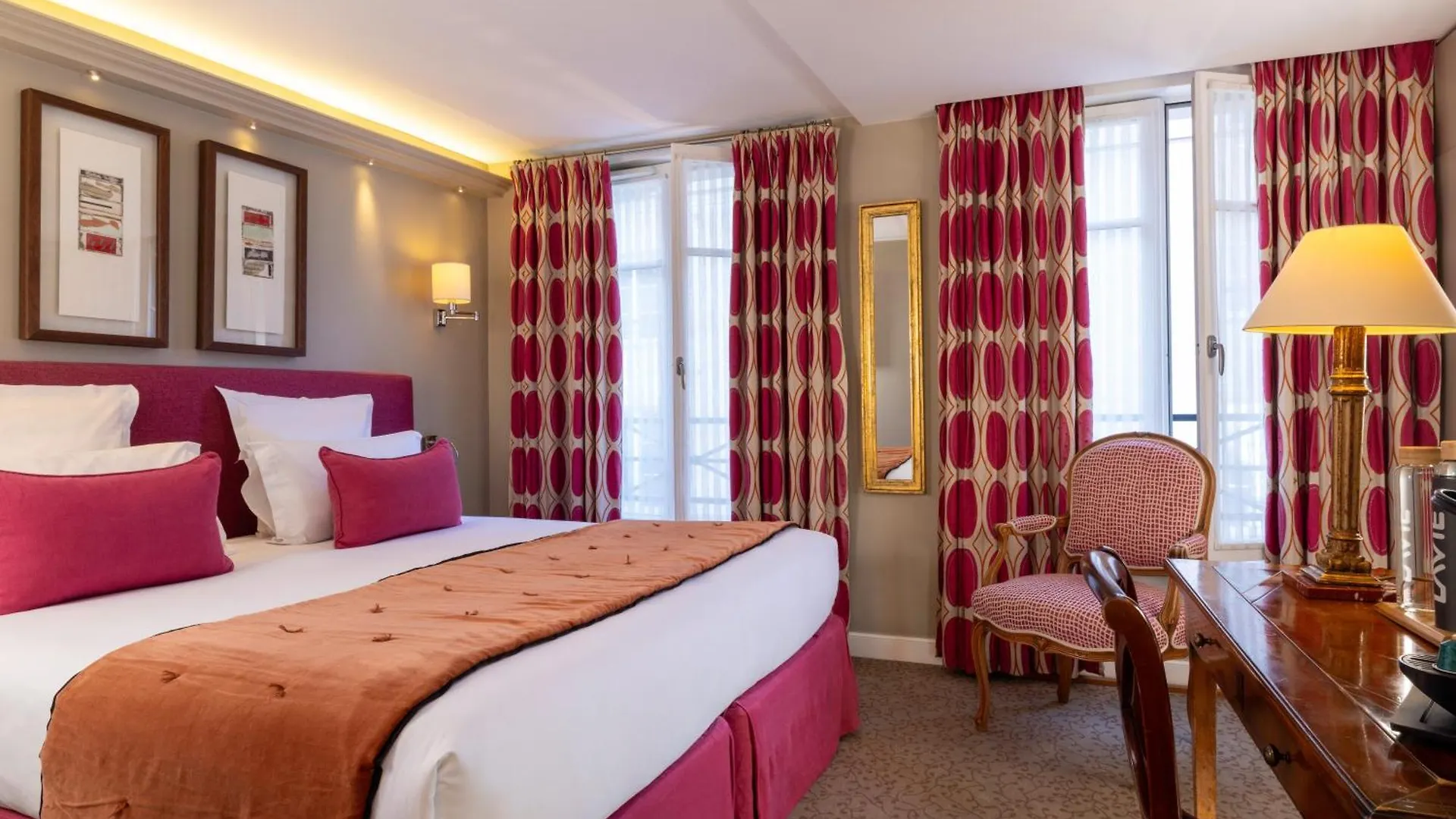 Hôtel Le Relais des Halles Paris Hotel